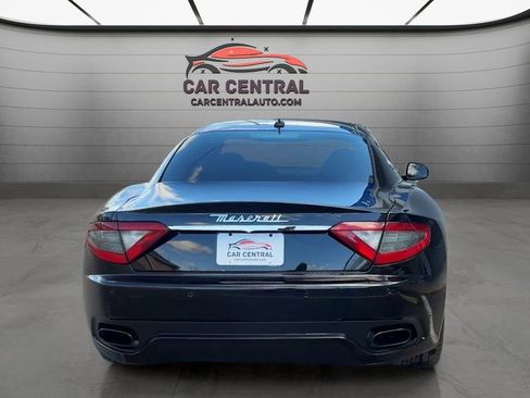 Used 2015 Maserati GranTurismo MC RWD image 8
