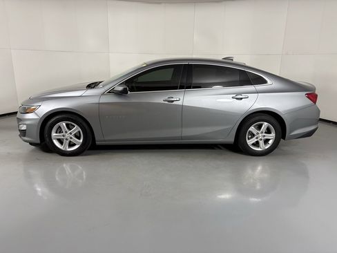 Used 2024 Chevrolet Malibu LT image 5