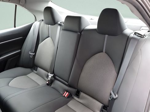 Certified 2023 Toyota Camry LE FWD image 21