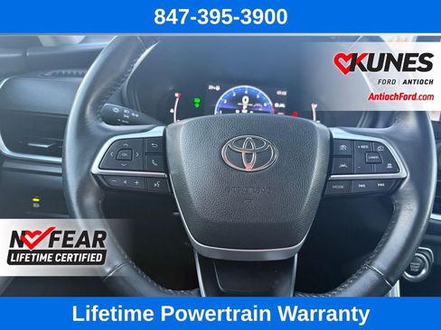 Used 2024 Toyota Grand Highlander XLE image 37