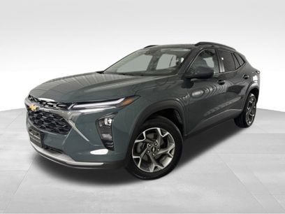 Used 2025 Chevrolet Trax LT