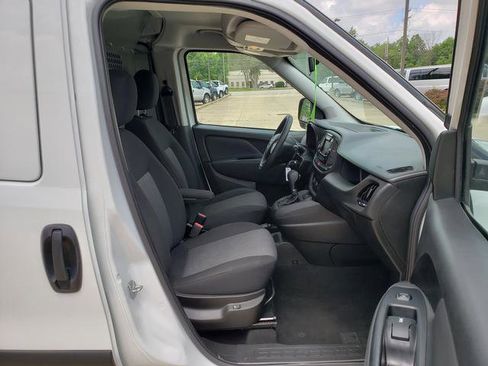 Used 2022 RAM ProMaster City Tradesman FWD image 16