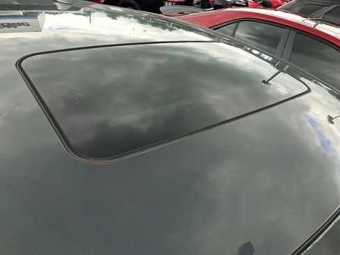 Certified 2017 Chevrolet Cruze Premier FWD image 6