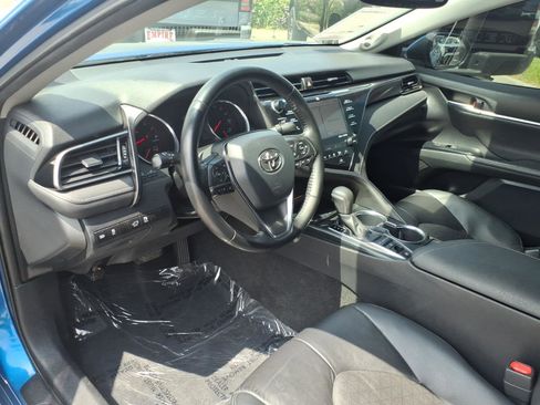 Used 2019 Toyota Camry XSE w/ Navigation Package FWD image 15