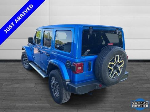 Used 2025 Jeep Wrangler Unlimited Sahara w/ Safety Group AWD/4WD image 6