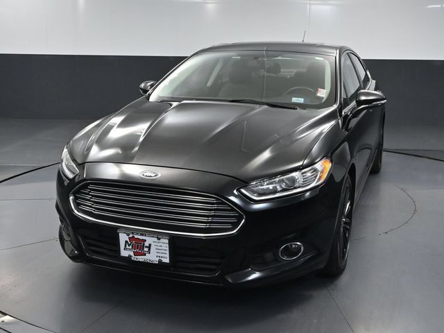 Used 2016 Ford Fusion SE w/ Equipment Group 202A FWD image 9