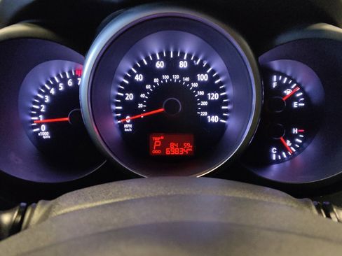 Used 2013 Kia Soul + image 23