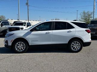 Used 2022 Chevrolet Equinox LS w/ LS Convenience Package video 2