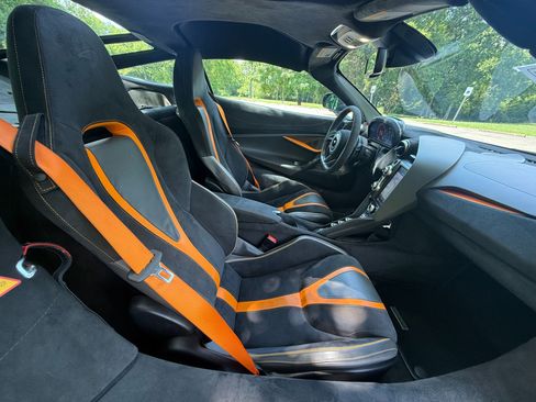 Used 2019 McLaren 720S Performance image 26