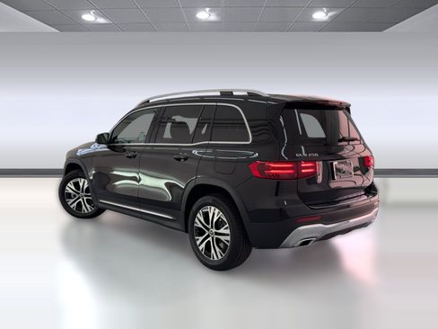 Certified 2026 Mercedes-Benz GLB 250 image 3