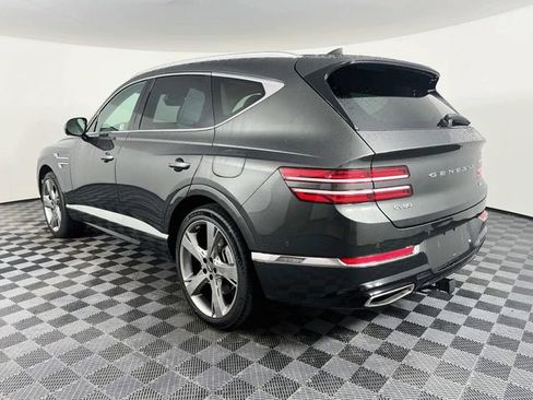 Used 2024 Genesis GV80 3.5T Advanced AWD/4WD image 3