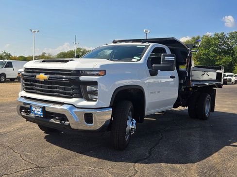 New 2025 Chevrolet Silverado 3500 W/T w/ WT Convenience Package image 3
