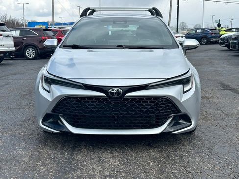 Used 2025 Toyota Corolla SE image 2