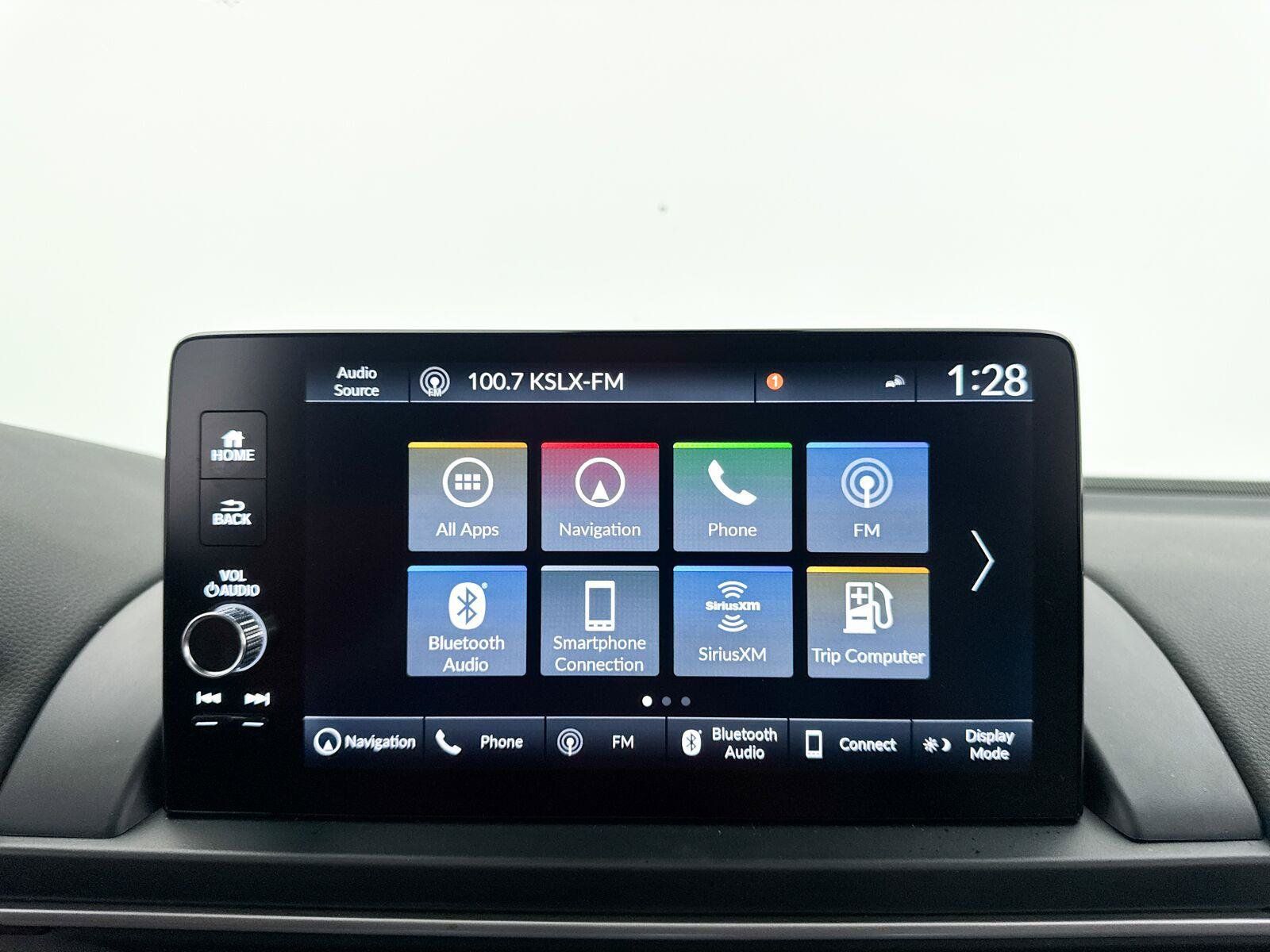 Used 2024 Honda Pilot Touring image 26