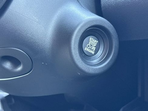 New 2025 RAM ProMaster 2500 w/ Quick Order Package 22G SLT image 28