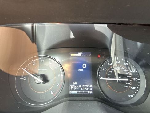 Used 2023 Subaru Crosstrek 2.0i Premium AWD/4WD image 15