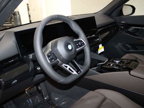 New 2026 BMW 530i w/ M Sport Package image 10