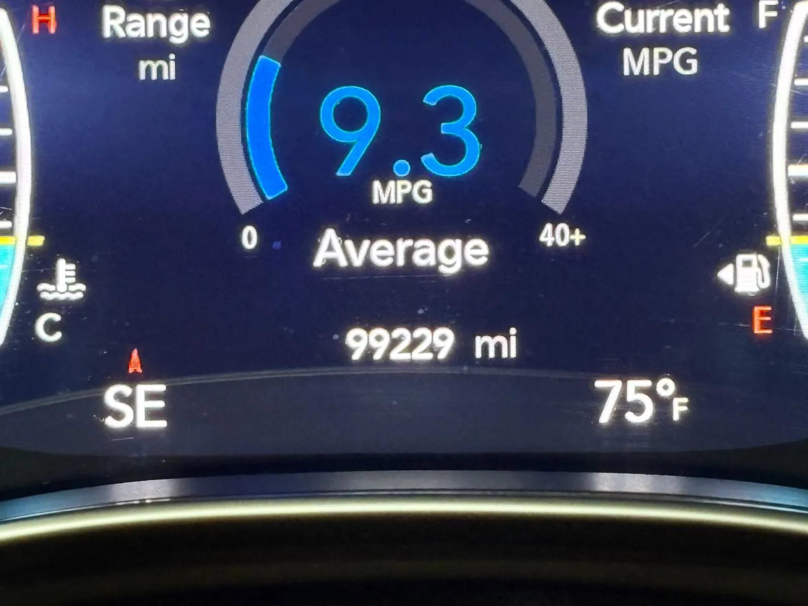 Used 2017 Chrysler Pacifica Touring-L Plus w/ Advanced Safetytec Group FWD image 16