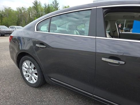 Used 2013 Buick LaCrosse FWD image 13