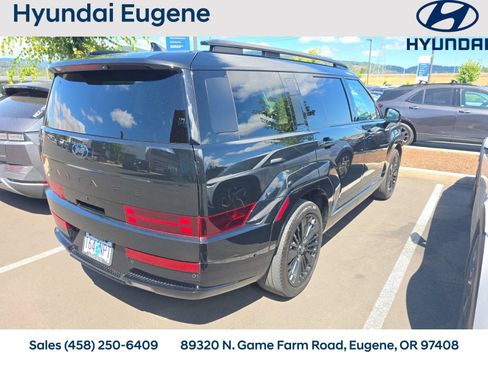 Used 2024 Hyundai Santa Fe Calligraphy AWD/4WD image 12