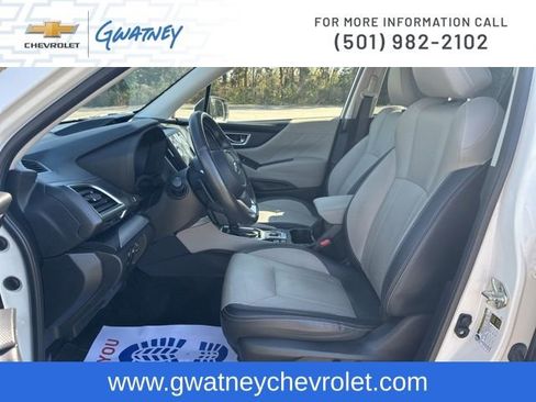 Used 2021 Subaru Forester Limited image 22