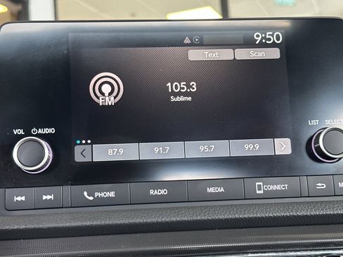 Used 2023 Acura Integra A-Spec image 14