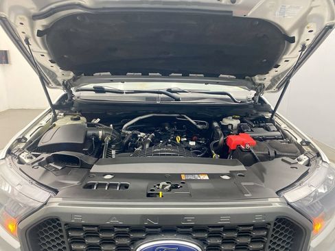 Used 2019 Ford Ranger XLT w/ Equipment Group 302A Luxury AWD/4WD image 11