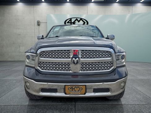 Used 2018 RAM 1500 Laramie w/ Convenience Group AWD/4WD image 9