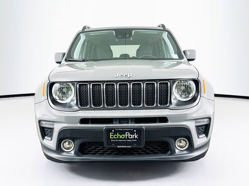 Used 2021 Jeep Renegade Latitude w/ Convenience Group image 2