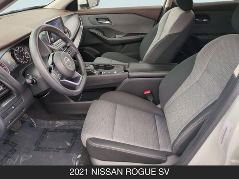 Used 2021 Nissan Rogue SV FWD image 14