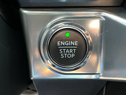 Used 2023 Ford F150 Lariat w/ Equipment Group 502A High AWD/4WD image 38