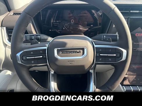 New 2027 GMC Terrain Denali AWD/4WD image 4