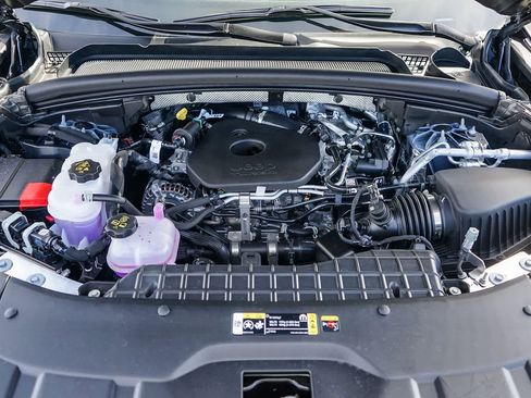 New 2026 Jeep Grand Cherokee L Limited image 12