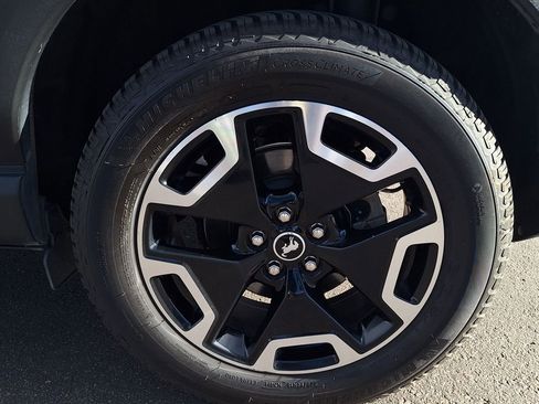 Used 2022 Ford Bronco Sport Outer Banks w/ Tech Package image 32