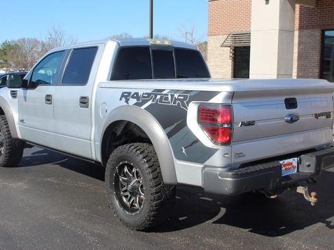 Used 2014 Ford F150 Raptor w/ Equipment Group 801A Luxury image 9