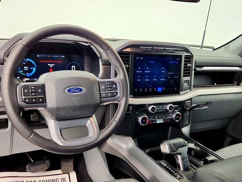 Used 2023 Ford F150 Lightning XLT image 12