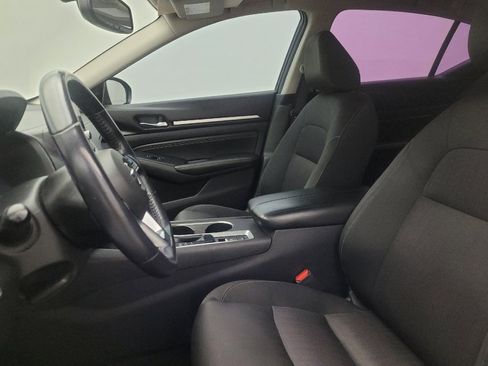 Used 2019 Nissan Altima 2.5 SV FWD image 17