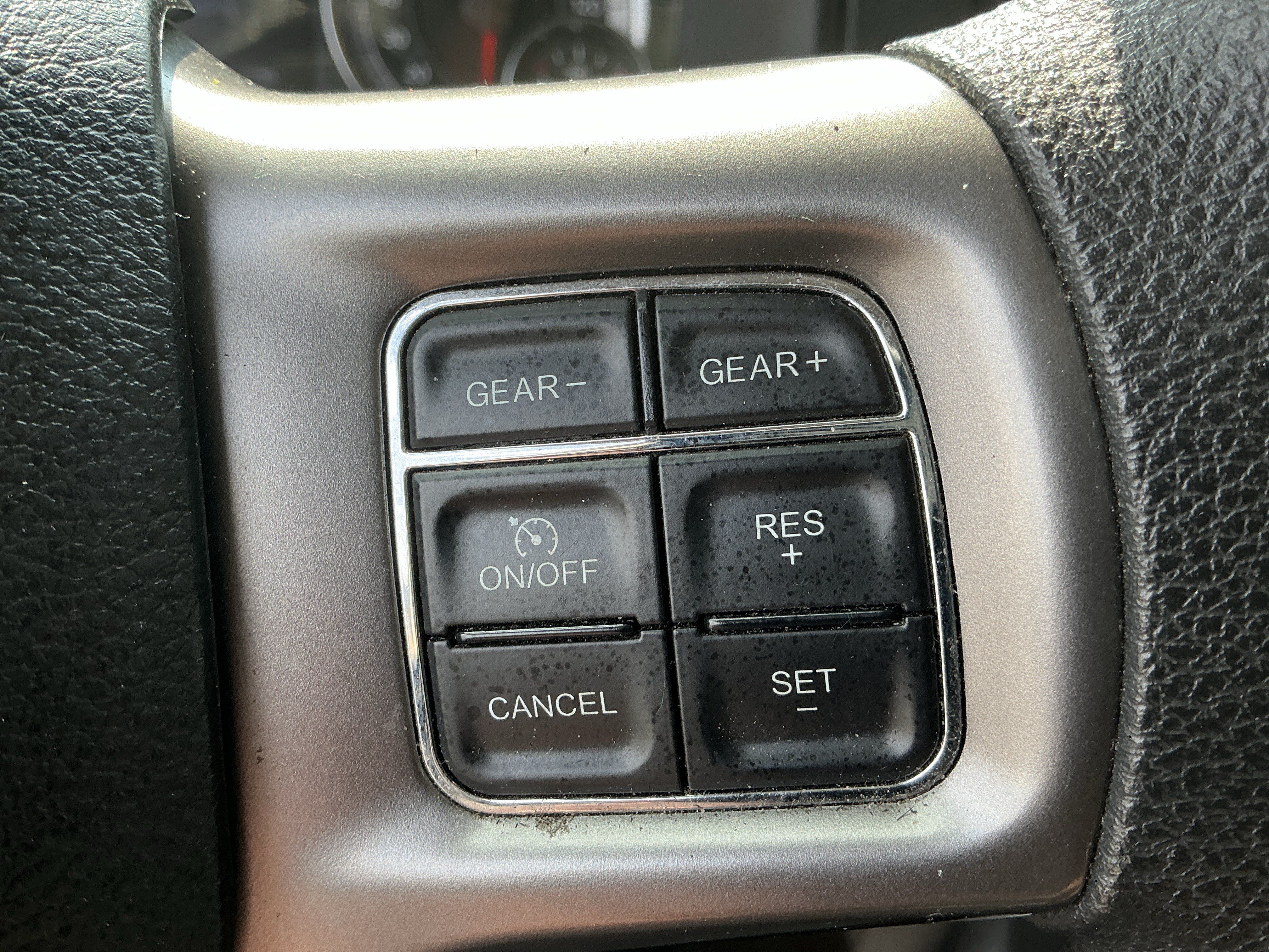 Used 2023 RAM 1500 Classic SLT w/ Trailer & Traction Group AWD/4WD image 18