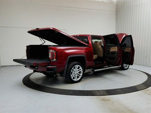 Used 2018 GMC Sierra 1500 Denali w/ Denali Ultimate Package image 15