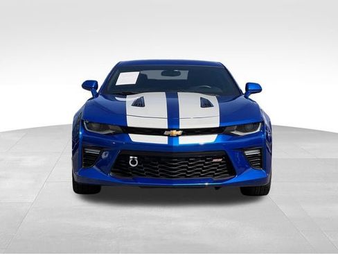 Used 2017 Chevrolet Camaro SS RWD image 8