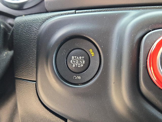 Used 2020 Jeep Wrangler Sport AWD/4WD image 18