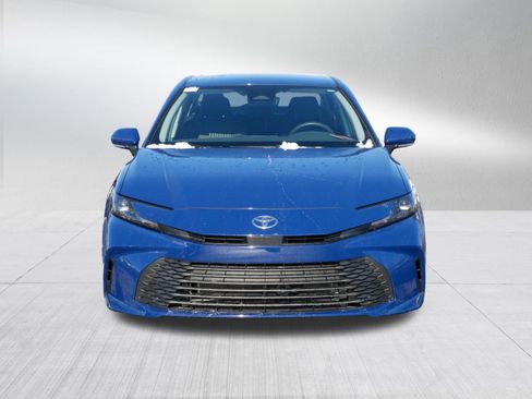 Certified 2025 Toyota Camry LE image 2