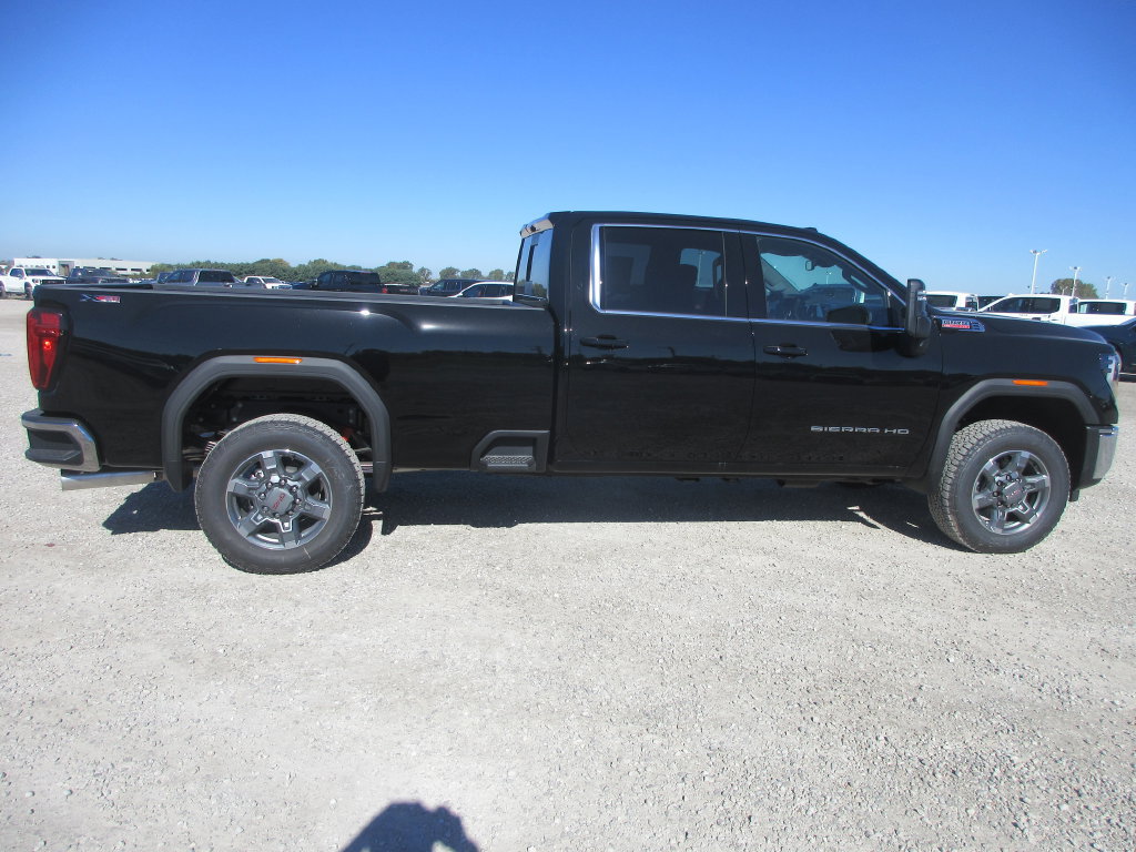 New 2026 GMC Sierra 3500 SLE w/ SLE Value Package AWD/4WD image 3