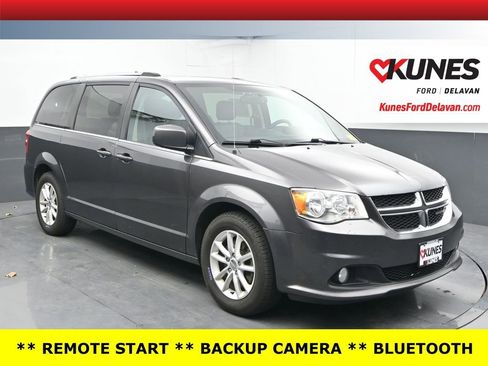Used 2018 Dodge Grand Caravan SXT image 1