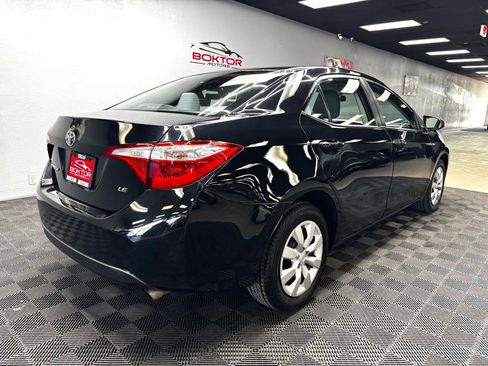 Used 2016 Toyota Corolla LE FWD image 14
