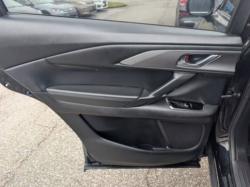 Used 2016 MAZDA CX-9 Touring image 17