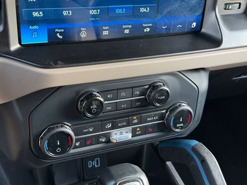Certified 2022 Ford Bronco Wildtrak AWD/4WD image 19