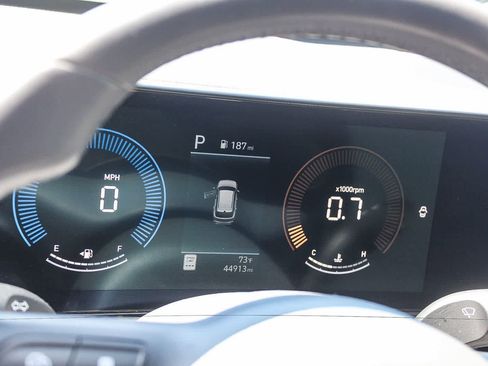 Certified 2024 Hyundai Kona SEL AWD/4WD image 29