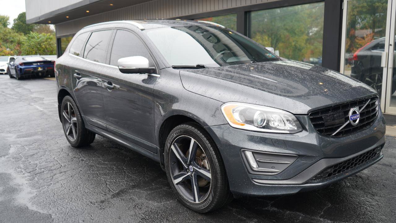 Used 2016 Volvo XC60 T6 R-Design Platinum w/ Climate Package AWD/4WD image 3