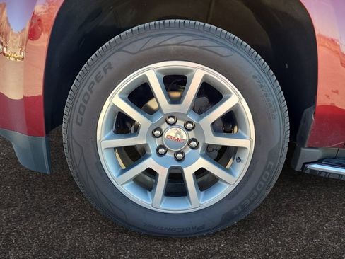 Used 2020 GMC Yukon Denali w/ Open Road Package image 14